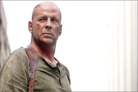 Bruce Willis még két Die Hard-ot akar