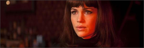 Girl Walks into a Bar - Trailer